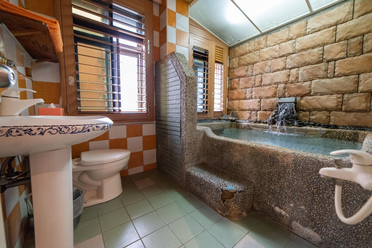 Shankou Hotspring Hotel Jiaoxi Buitenkant foto