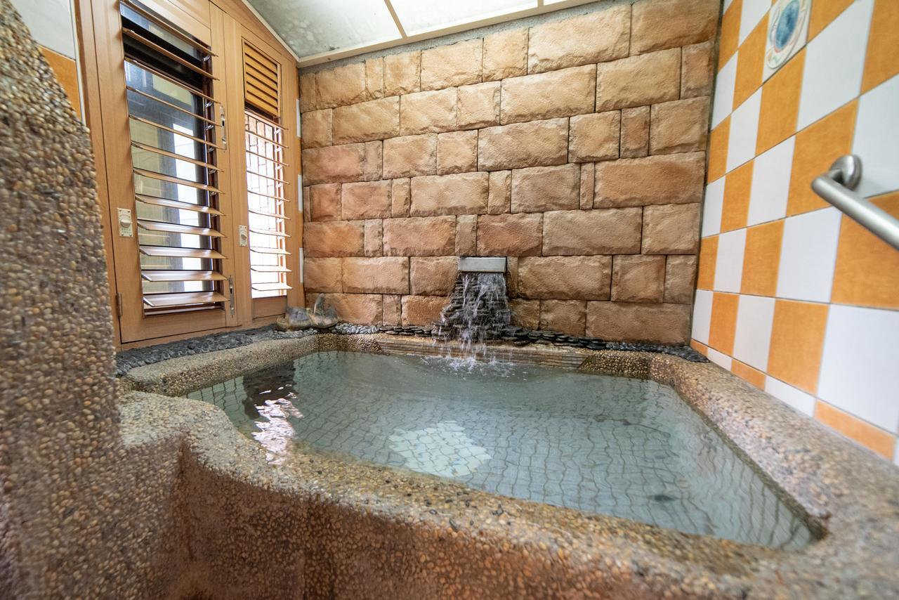 Shankou Hotspring Hotel Jiaoxi Buitenkant foto